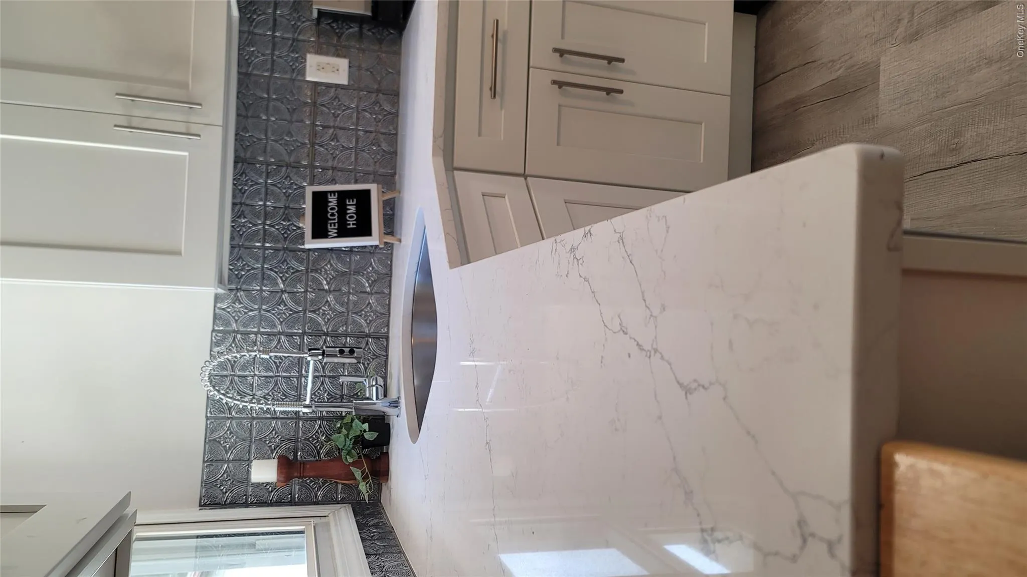 131 Village Circle, Brookhaven, NY, 2 Bedrooms Bedrooms, 6 Rooms Rooms,2 BathroomsBathrooms,Residential,For Rent,Village,0,1001366 131 Village Circle, Brookhaven, NY, 2 Bedrooms Bedrooms, 6 Rooms Rooms,2 BathroomsBathrooms,Residential,For Rent,Village,0,1001366