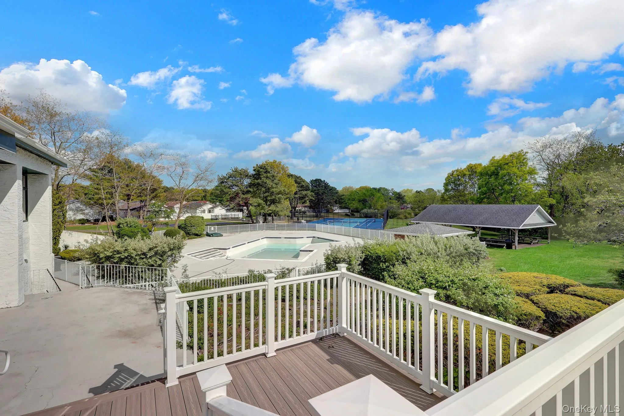 131 Village Circle West, Brookhaven, NY, 2 Bedrooms Bedrooms, 6 Rooms Rooms,2 BathroomsBathrooms,Residential,For Rent,Village Circle West,0,1001366 131 Village Circle West, Brookhaven, NY, 2 Bedrooms Bedrooms, 6 Rooms Rooms,2 BathroomsBathrooms,Residential,For Rent,Village Circle West,0,1001366