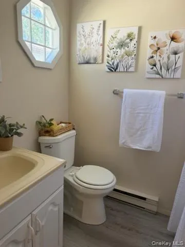 131 Village Circle, Brookhaven, NY, 2 Bedrooms Bedrooms, 6 Rooms Rooms,2 BathroomsBathrooms,Residential,For Rent,Village,0,1001366 131 Village Circle, Brookhaven, NY, 2 Bedrooms Bedrooms, 6 Rooms Rooms,2 BathroomsBathrooms,Residential,For Rent,Village,0,1001366