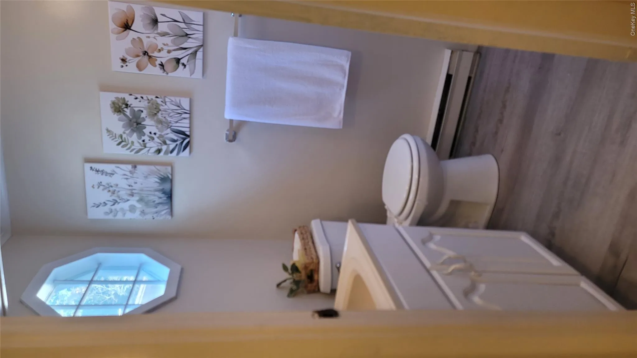 131 Village Circle, Brookhaven, NY, 2 Bedrooms Bedrooms, 6 Rooms Rooms,2 BathroomsBathrooms,Residential,For Rent,Village,0,1001366 131 Village Circle, Brookhaven, NY, 2 Bedrooms Bedrooms, 6 Rooms Rooms,2 BathroomsBathrooms,Residential,For Rent,Village,0,1001366