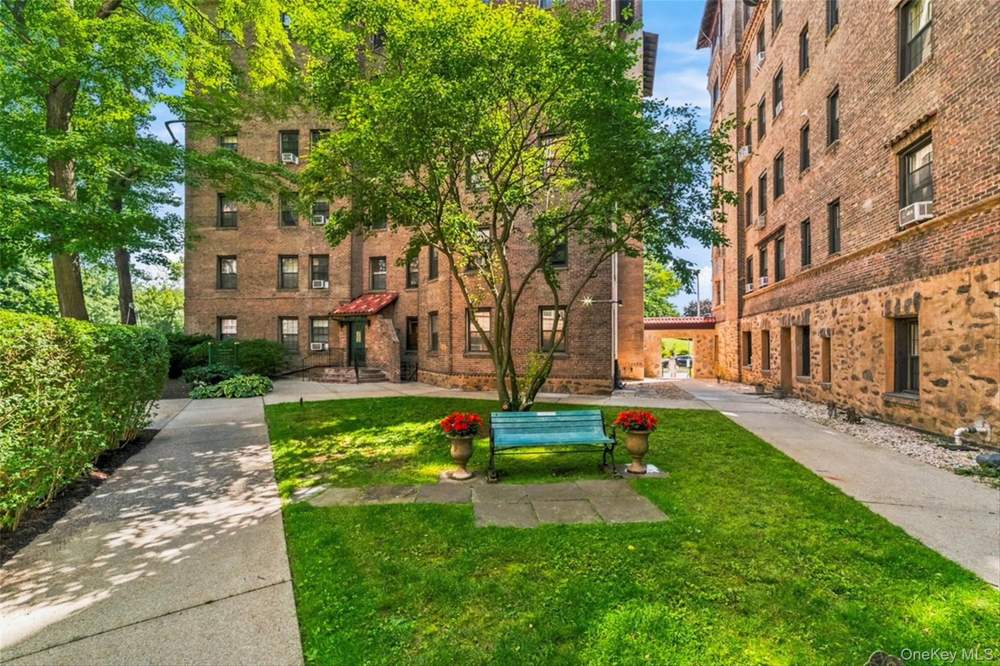 14 Chatsworth Avenue, Mamaroneck, NY, 1 Bedroom Bedrooms, 3 Rooms Rooms,1 BathroomBathrooms,Residential Lease,For Rent,Chatsworth,0,1001369 14 Chatsworth Avenue, Mamaroneck, NY, 1 Bedroom Bedrooms, 3 Rooms Rooms,1 BathroomBathrooms,Residential Lease,For Rent,Chatsworth,0,1001369
