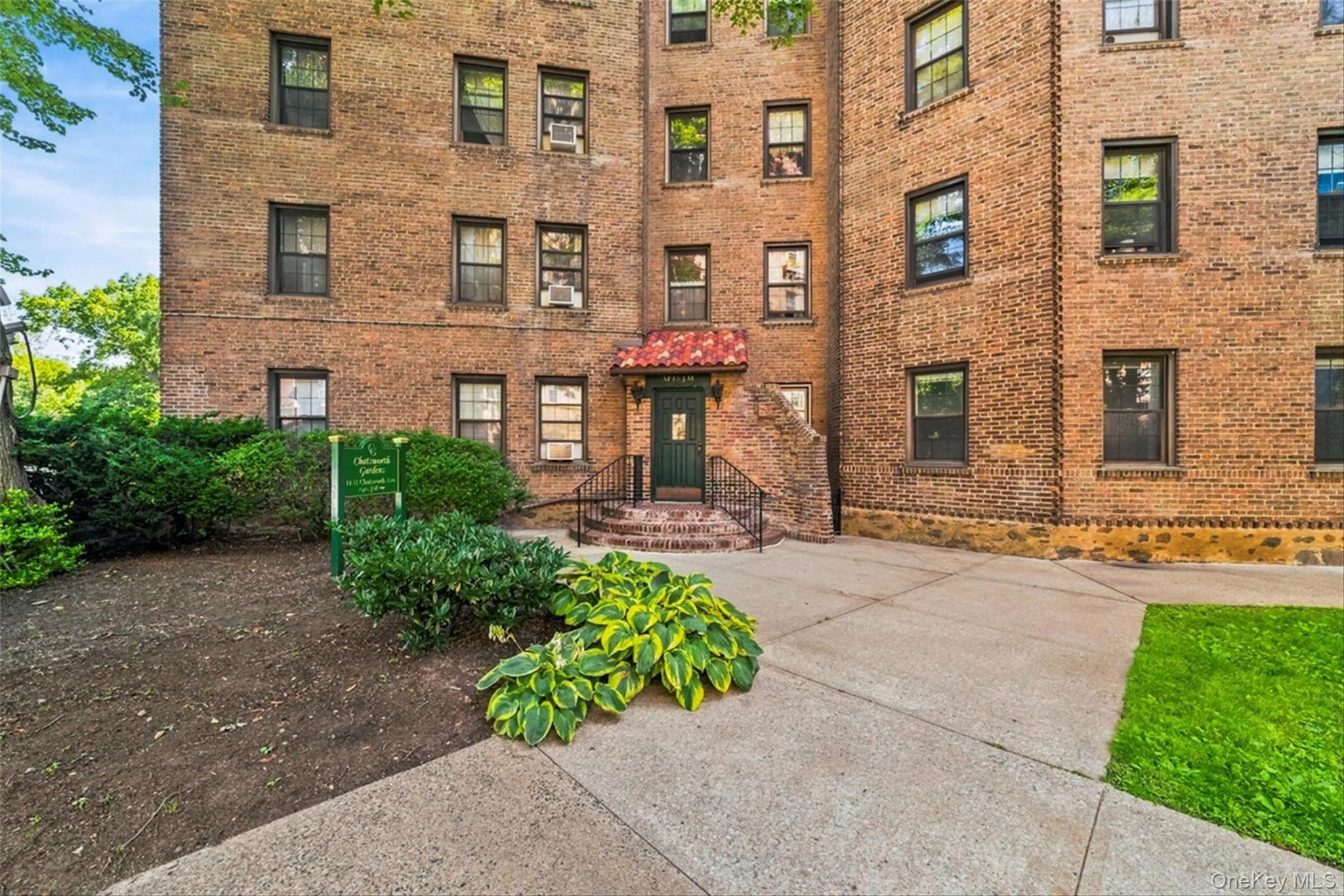 14 Chatsworth Avenue, Mamaroneck, NY, 1 Bedroom Bedrooms, 3 Rooms Rooms,1 BathroomBathrooms,Residential Lease,For Rent,Chatsworth,0,1001369 14 Chatsworth Avenue, Mamaroneck, NY, 1 Bedroom Bedrooms, 3 Rooms Rooms,1 BathroomBathrooms,Residential Lease,For Rent,Chatsworth,0,1001369
