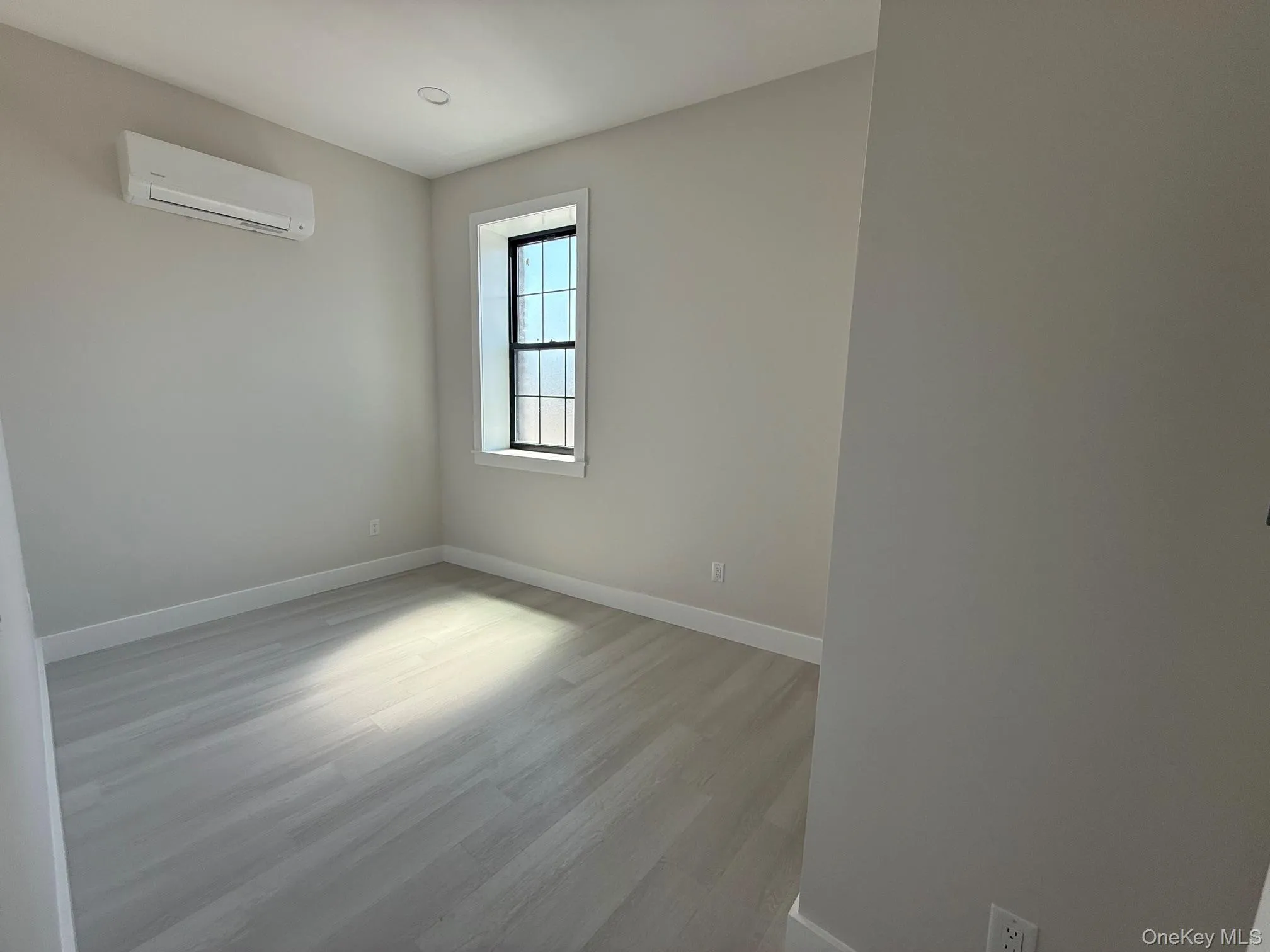 36 Lakeville Road, North Hempstead, NY, 2 Bedrooms Bedrooms, 4 Rooms Rooms,1 BathroomBathrooms,Residential Lease,For Rent,Lakeville,0,1001372 36 Lakeville Road, North Hempstead, NY, 2 Bedrooms Bedrooms, 4 Rooms Rooms,1 BathroomBathrooms,Residential Lease,For Rent,Lakeville,0,1001372