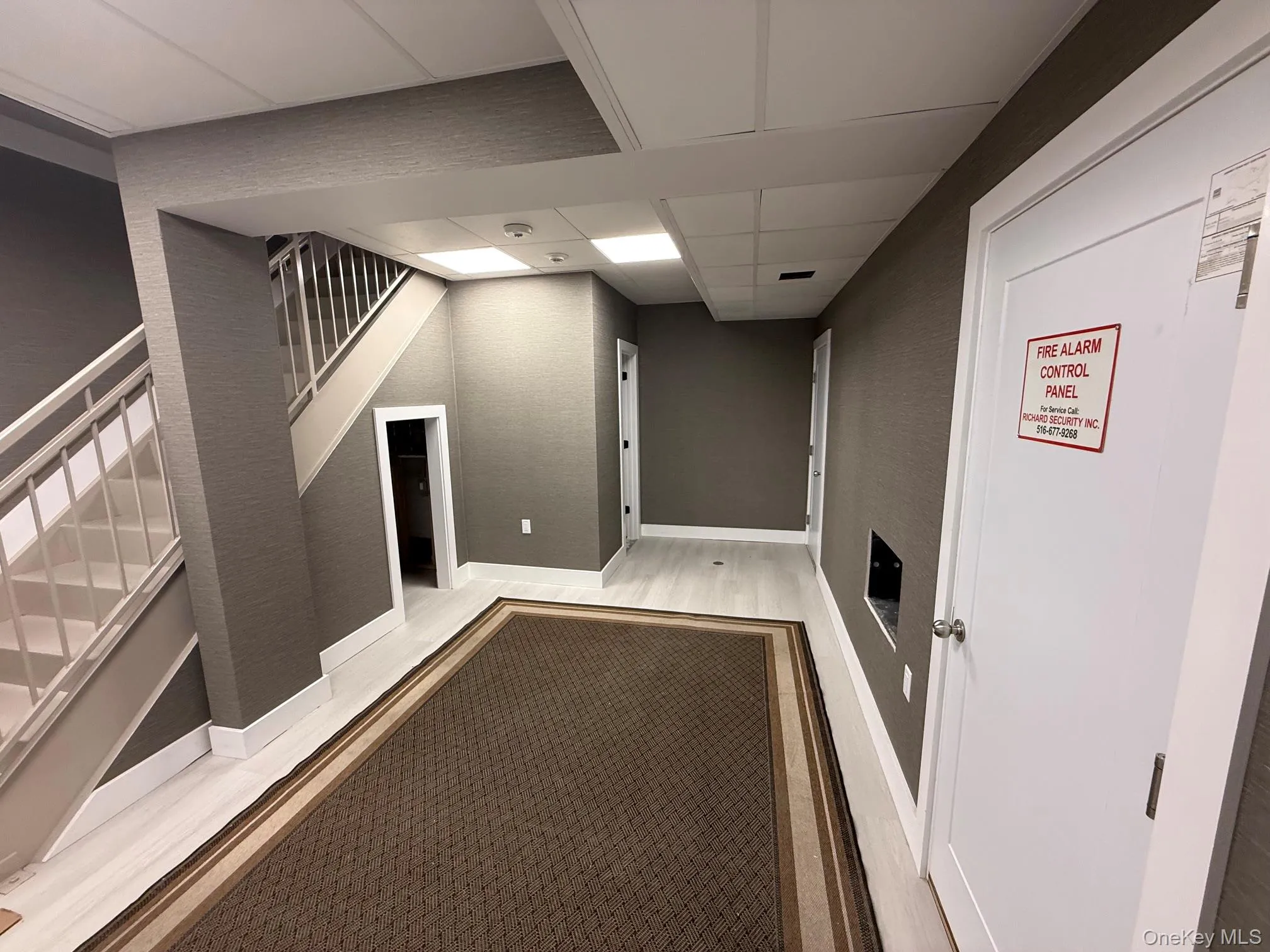 36 Lakeville Road, North Hempstead, NY, 2 Bedrooms Bedrooms, 4 Rooms Rooms,1 BathroomBathrooms,Residential Lease,For Rent,Lakeville,0,1001372 36 Lakeville Road, North Hempstead, NY, 2 Bedrooms Bedrooms, 4 Rooms Rooms,1 BathroomBathrooms,Residential Lease,For Rent,Lakeville,0,1001372