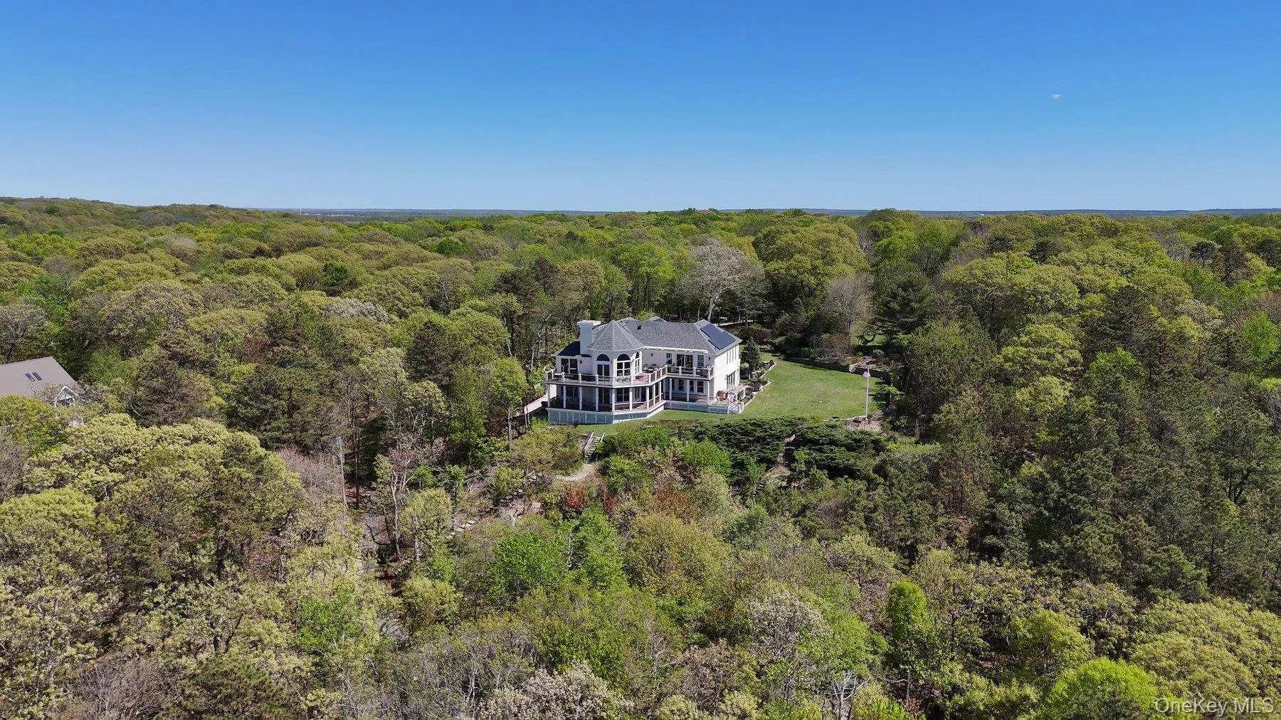 3172 Sound Avenue, Riverhead, NY, 5 Bedrooms Bedrooms, 15 Rooms Rooms,6 BathroomsBathrooms,Residential,For Rent,Sound,0,1001373 3172 Sound Avenue, Riverhead, NY, 5 Bedrooms Bedrooms, 15 Rooms Rooms,6 BathroomsBathrooms,Residential,For Rent,Sound,0,1001373