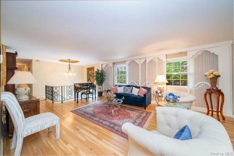 40 Hanson Lane, New Rochelle, NY, 5 Bedrooms Bedrooms, 10 Rooms Rooms,3 BathroomsBathrooms,Residential,For Rent,Hanson,0,1001374 40 Hanson Lane, New Rochelle, NY, 5 Bedrooms Bedrooms, 10 Rooms Rooms,3 BathroomsBathrooms,Residential,For Rent,Hanson,0,1001374