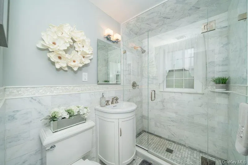 40 Hanson Lane, New Rochelle, NY, 5 Bedrooms Bedrooms, 10 Rooms Rooms,3 BathroomsBathrooms,Residential,For Rent,Hanson,0,1001374 40 Hanson Lane, New Rochelle, NY, 5 Bedrooms Bedrooms, 10 Rooms Rooms,3 BathroomsBathrooms,Residential,For Rent,Hanson,0,1001374