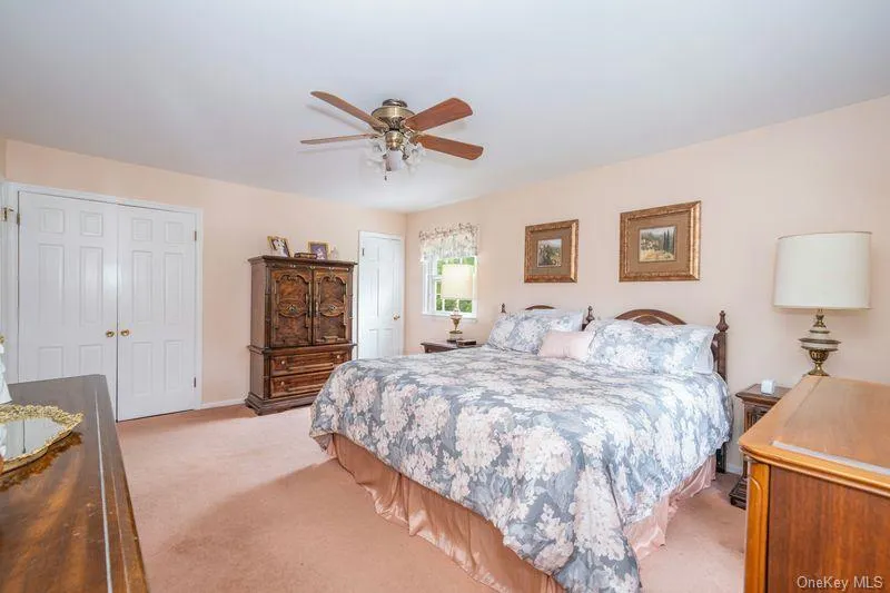 40 Hanson Lane, New Rochelle, NY, 5 Bedrooms Bedrooms, 10 Rooms Rooms,3 BathroomsBathrooms,Residential,For Rent,Hanson,0,1001374 40 Hanson Lane, New Rochelle, NY, 5 Bedrooms Bedrooms, 10 Rooms Rooms,3 BathroomsBathrooms,Residential,For Rent,Hanson,0,1001374
