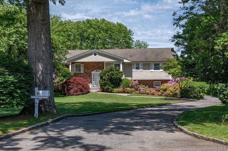 40 Hanson Lane, New Rochelle, NY, 5 Bedrooms Bedrooms, 10 Rooms Rooms,3 BathroomsBathrooms,Residential,For Rent,Hanson,0,1001374 40 Hanson Lane, New Rochelle, NY, 5 Bedrooms Bedrooms, 10 Rooms Rooms,3 BathroomsBathrooms,Residential,For Rent,Hanson,0,1001374