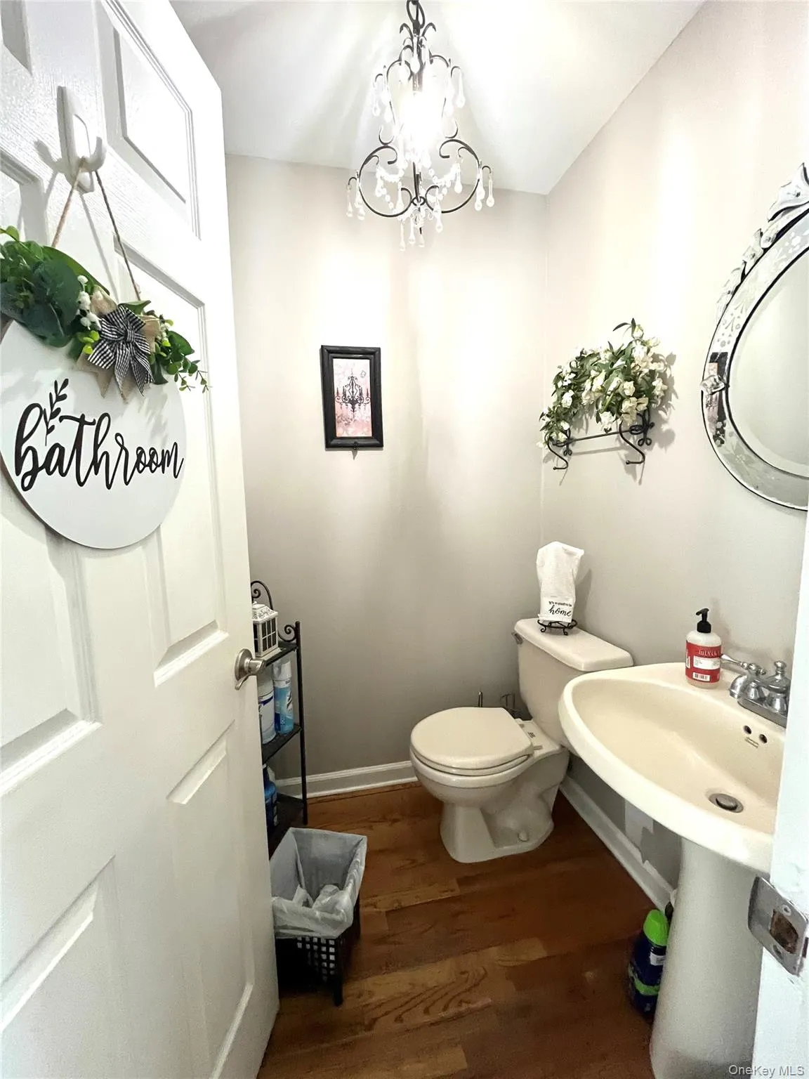 15 Silas Woods Road, Brookhaven, NY, 5 Bedrooms Bedrooms, 10 Rooms Rooms,3 BathroomsBathrooms,Residential,For Rent,Silas Woods,0,1001375 15 Silas Woods Road, Brookhaven, NY, 5 Bedrooms Bedrooms, 10 Rooms Rooms,3 BathroomsBathrooms,Residential,For Rent,Silas Woods,0,1001375