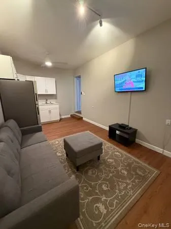 15 Silas Woods Road, Brookhaven, NY, 5 Bedrooms Bedrooms, 10 Rooms Rooms,3 BathroomsBathrooms,Residential,For Rent,Silas Woods,0,1001375 15 Silas Woods Road, Brookhaven, NY, 5 Bedrooms Bedrooms, 10 Rooms Rooms,3 BathroomsBathrooms,Residential,For Rent,Silas Woods,0,1001375