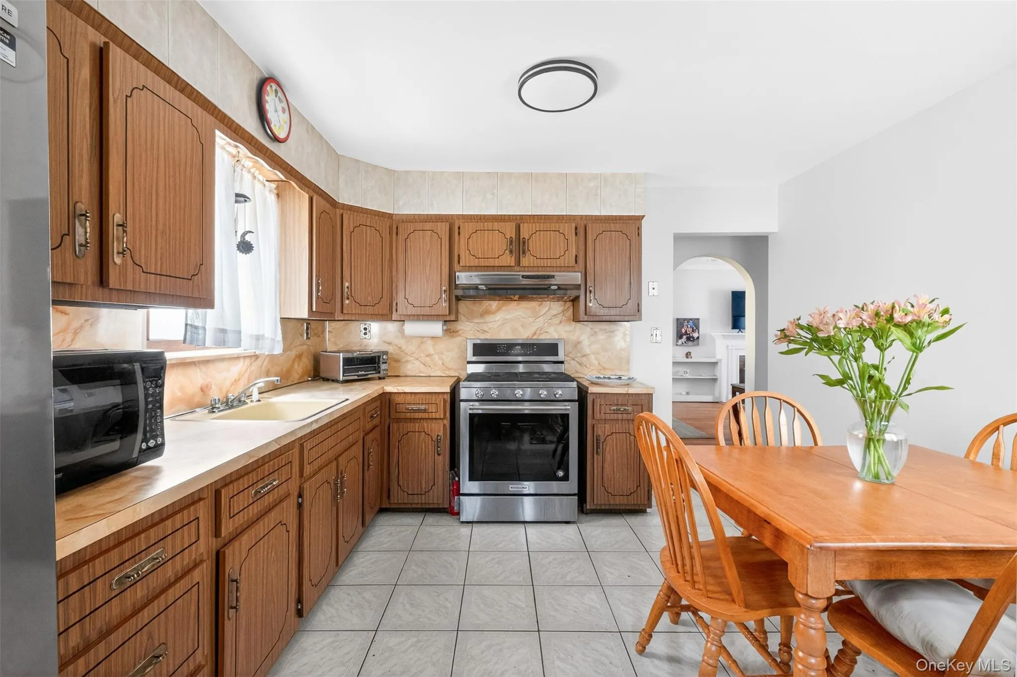 56 Dail Street, North Hempstead, NY, 5 Bedrooms Bedrooms, 10 Rooms Rooms,2 BathroomsBathrooms,Residential,For Rent,Dail,0,1001377 56 Dail Street, North Hempstead, NY, 5 Bedrooms Bedrooms, 10 Rooms Rooms,2 BathroomsBathrooms,Residential,For Rent,Dail,0,1001377