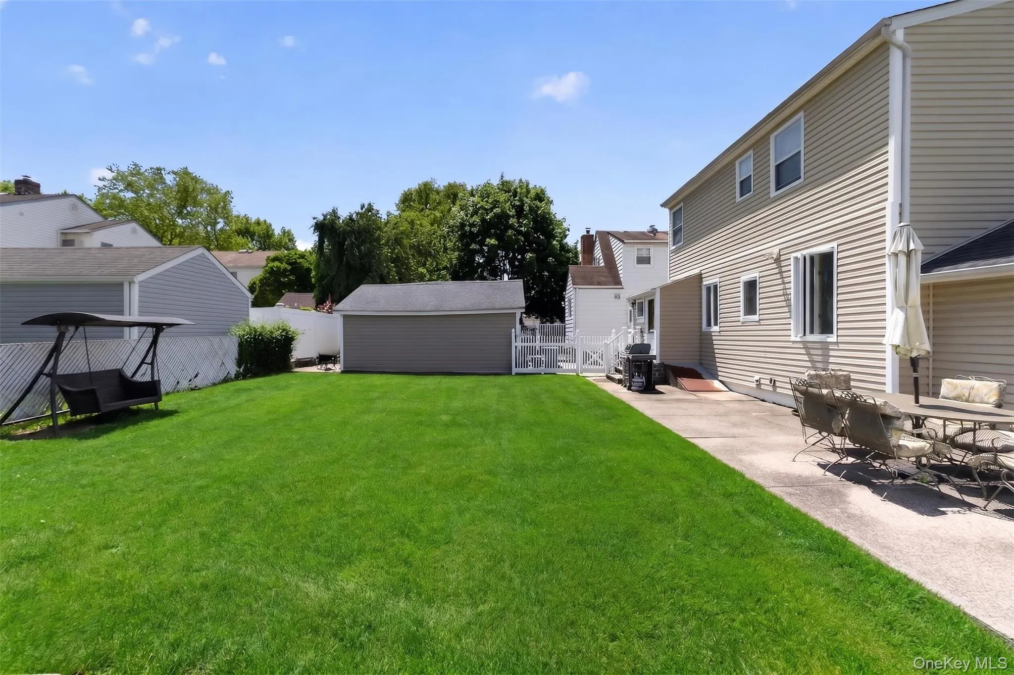 56 Dail Street, North Hempstead, NY, 5 Bedrooms Bedrooms, 10 Rooms Rooms,2 BathroomsBathrooms,Residential,For Rent,Dail,0,1001377 56 Dail Street, North Hempstead, NY, 5 Bedrooms Bedrooms, 10 Rooms Rooms,2 BathroomsBathrooms,Residential,For Rent,Dail,0,1001377