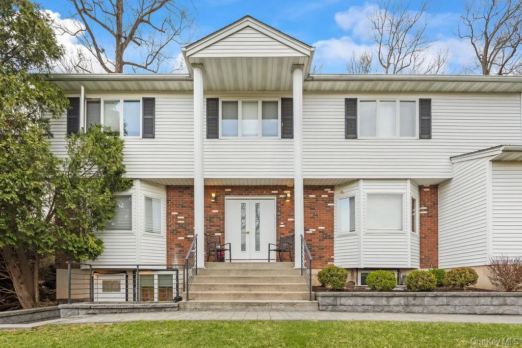 20 Algonquin Circle, Ramapo, NY, 7 Bedrooms Bedrooms, 18 Rooms Rooms,3 BathroomsBathrooms,Residential Sale,For Rent,Algonquin,0,1001379 20 Algonquin Circle, Ramapo, NY, 7 Bedrooms Bedrooms, 18 Rooms Rooms,3 BathroomsBathrooms,Residential Sale,For Rent,Algonquin,0,1001379