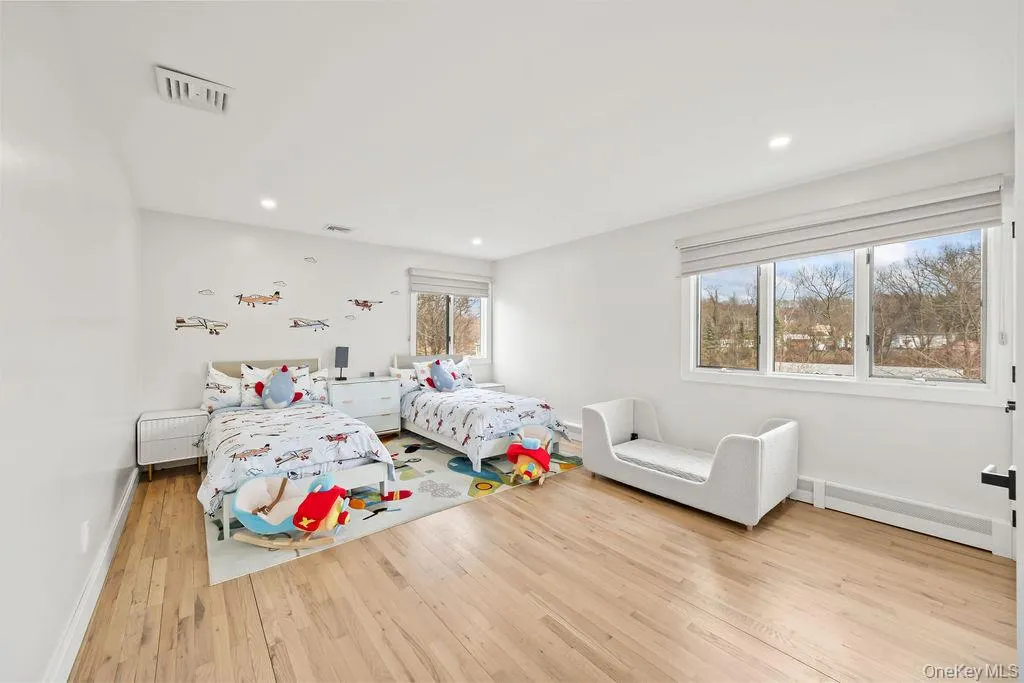 20 Algonquin Circle, Ramapo, NY, 7 Bedrooms Bedrooms, 18 Rooms Rooms,3 BathroomsBathrooms,Residential Sale,For Rent,Algonquin,0,1001379 20 Algonquin Circle, Ramapo, NY, 7 Bedrooms Bedrooms, 18 Rooms Rooms,3 BathroomsBathrooms,Residential Sale,For Rent,Algonquin,0,1001379
