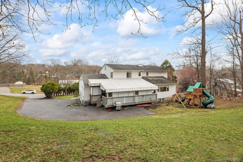 20 Algonquin Circle, Ramapo, NY, 7 Bedrooms Bedrooms, 18 Rooms Rooms,3 BathroomsBathrooms,Residential Sale,For Rent,Algonquin,0,1001379 20 Algonquin Circle, Ramapo, NY, 7 Bedrooms Bedrooms, 18 Rooms Rooms,3 BathroomsBathrooms,Residential Sale,For Rent,Algonquin,0,1001379