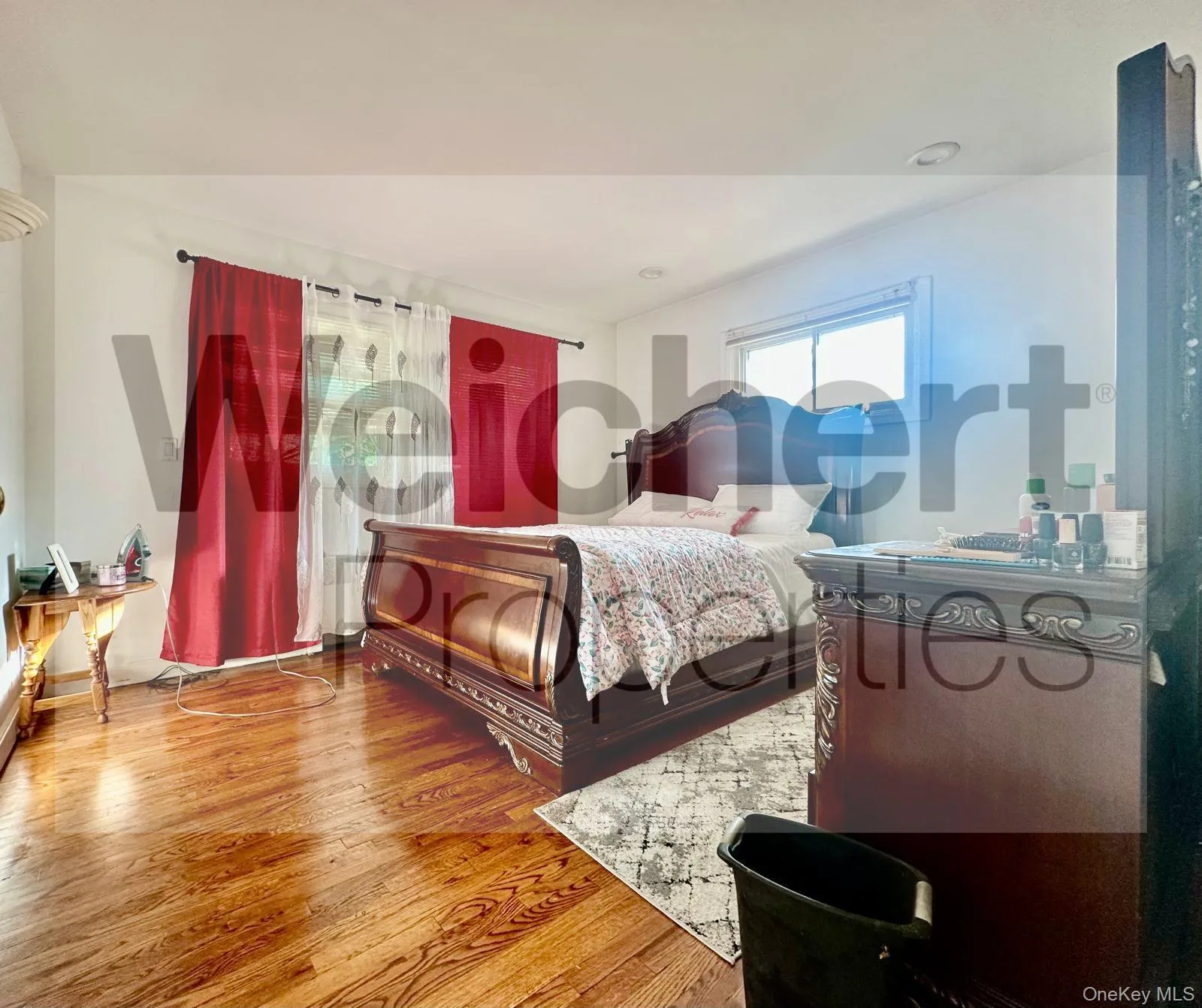 211 22nd, Huntington, NY, 3 Bedrooms Bedrooms, 6 Rooms Rooms,1 BathroomBathrooms,Residential Lease,For Rent,22nd,0,1001380 211 22nd, Huntington, NY, 3 Bedrooms Bedrooms, 6 Rooms Rooms,1 BathroomBathrooms,Residential Lease,For Rent,22nd,0,1001380