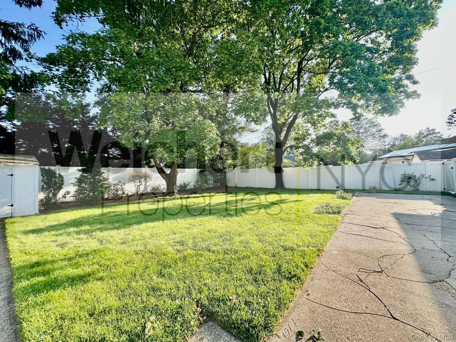 211 22nd, Huntington, NY, 3 Bedrooms Bedrooms, 6 Rooms Rooms,1 BathroomBathrooms,Residential Lease,For Rent,22nd,0,1001380 211 22nd, Huntington, NY, 3 Bedrooms Bedrooms, 6 Rooms Rooms,1 BathroomBathrooms,Residential Lease,For Rent,22nd,0,1001380