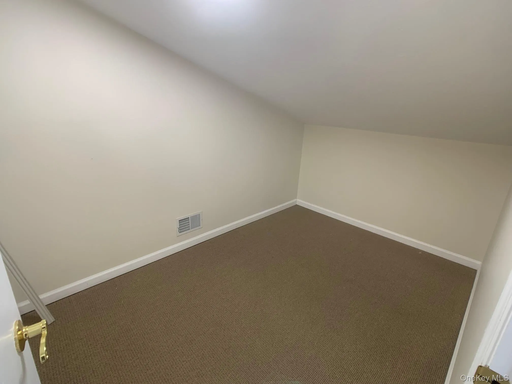 72-07 Catamaran Way, New York, NY, 2 Bedrooms Bedrooms, 5 Rooms Rooms,1 BathroomBathrooms,Residential Lease,For Rent,Catamaran Way,0,1001388 72-07 Catamaran Way, New York, NY, 2 Bedrooms Bedrooms, 5 Rooms Rooms,1 BathroomBathrooms,Residential Lease,For Rent,Catamaran Way,0,1001388