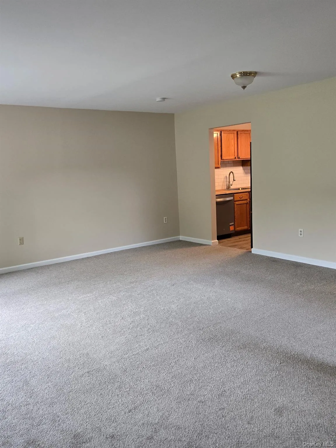 256 Heritage Lane, Chester Town, NY, 3 Bedrooms Bedrooms, 6 Rooms Rooms,2 BathroomsBathrooms,Residential Lease,For Rent,Heritage,0,1001393 256 Heritage Lane, Chester Town, NY, 3 Bedrooms Bedrooms, 6 Rooms Rooms,2 BathroomsBathrooms,Residential Lease,For Rent,Heritage,0,1001393