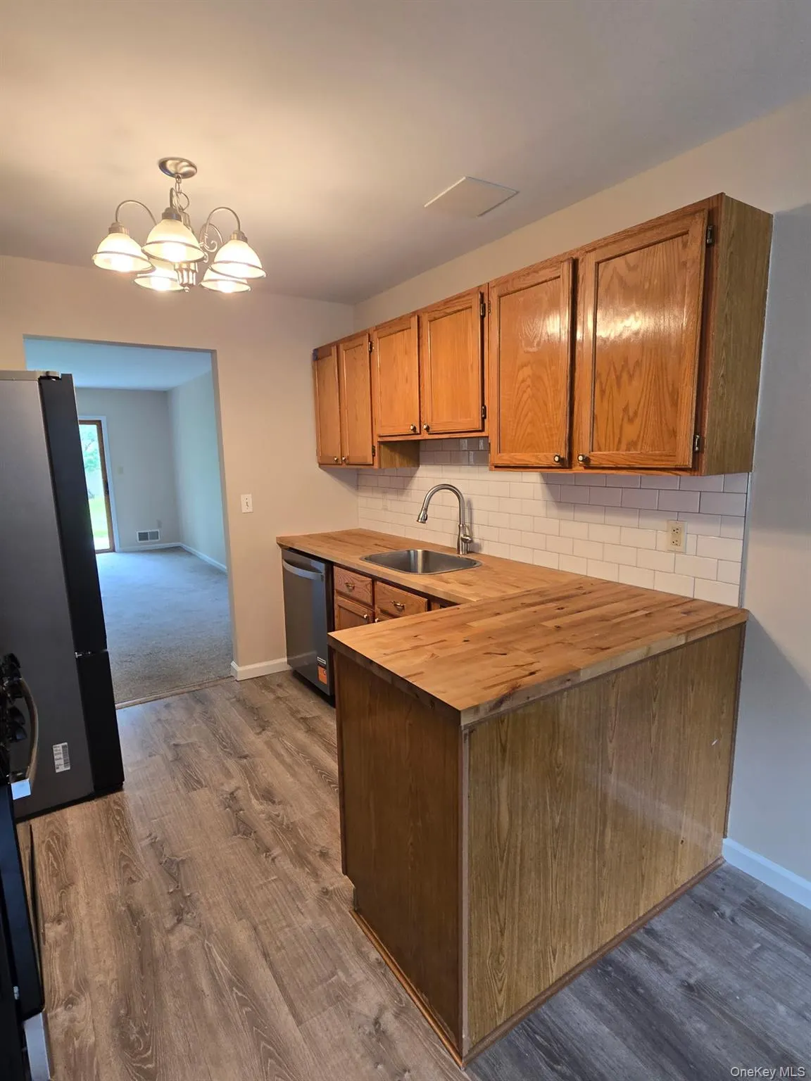 256 Heritage Lane, Chester Town, NY, 3 Bedrooms Bedrooms, 6 Rooms Rooms,2 BathroomsBathrooms,Residential Lease,For Rent,Heritage,0,1001393 256 Heritage Lane, Chester Town, NY, 3 Bedrooms Bedrooms, 6 Rooms Rooms,2 BathroomsBathrooms,Residential Lease,For Rent,Heritage,0,1001393