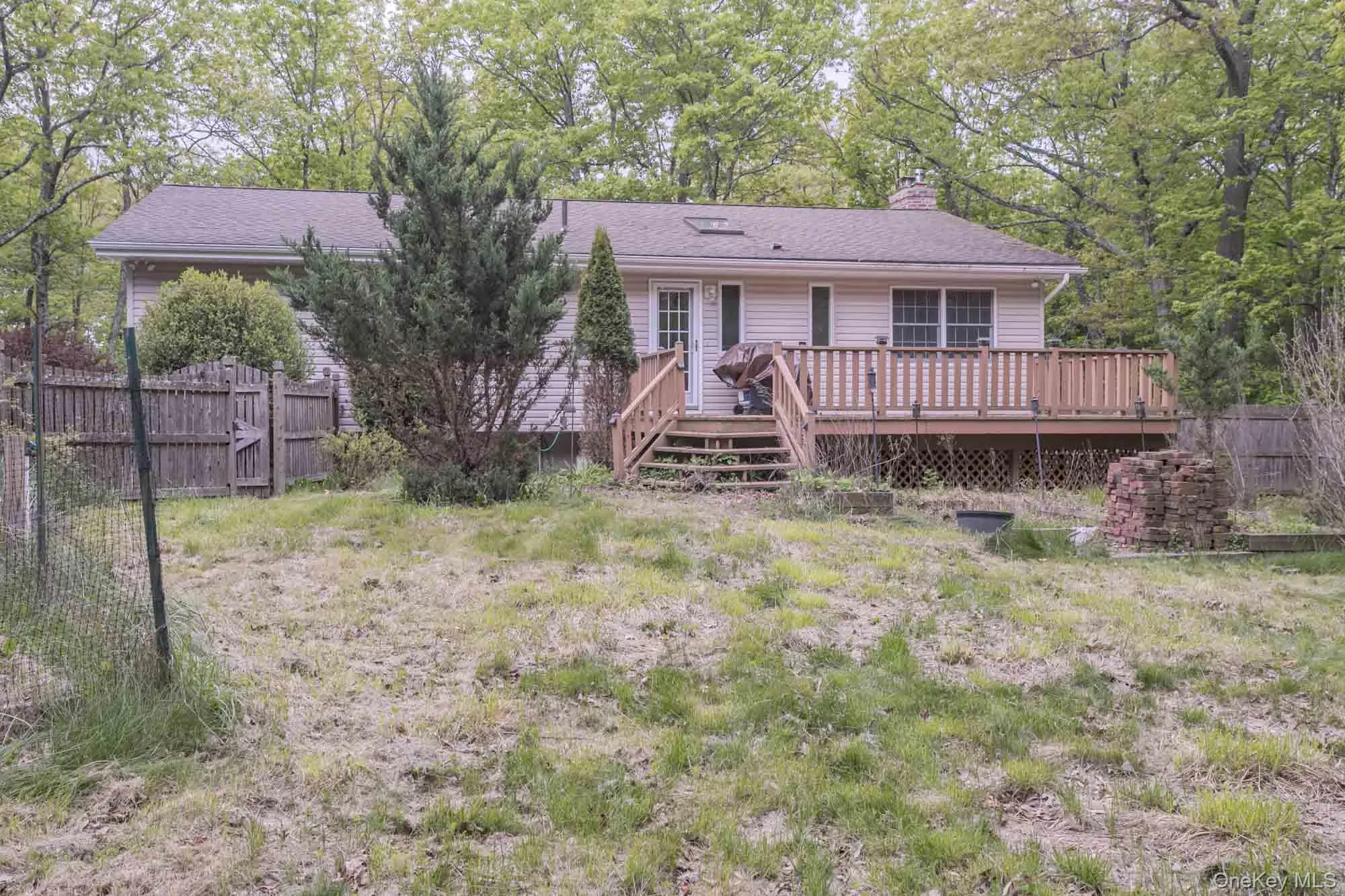 18 Southside Drive, Chester Town, NY, 4 Bedrooms Bedrooms, 10 Rooms Rooms,3 BathroomsBathrooms,Residential Sale,For Rent,Southside,0,1001395 18 Southside Drive, Chester Town, NY, 4 Bedrooms Bedrooms, 10 Rooms Rooms,3 BathroomsBathrooms,Residential Sale,For Rent,Southside,0,1001395