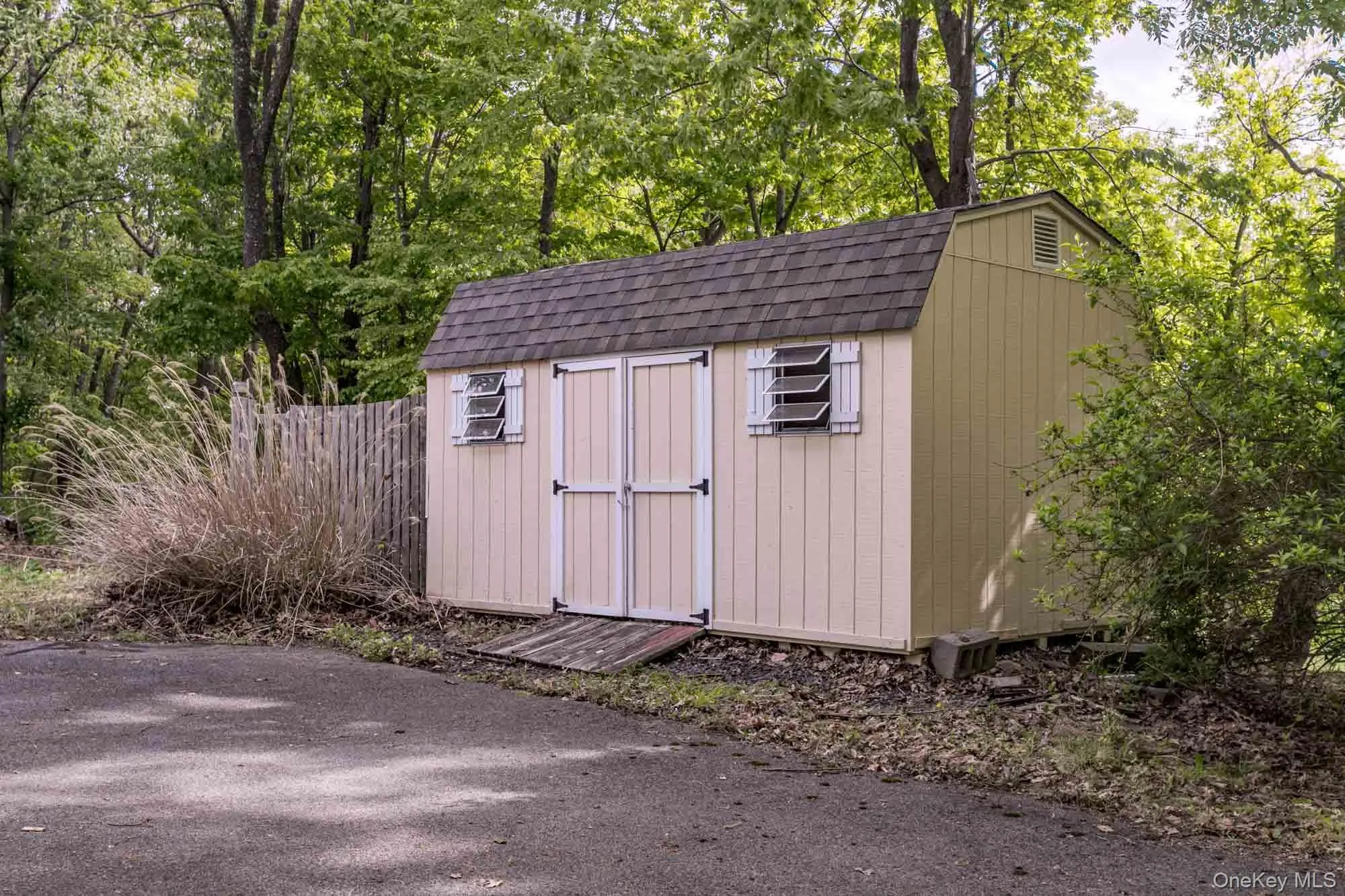 18 Southside Drive, Chester Town, NY, 4 Bedrooms Bedrooms, 10 Rooms Rooms,3 BathroomsBathrooms,Residential Sale,For Rent,Southside,0,1001395 18 Southside Drive, Chester Town, NY, 4 Bedrooms Bedrooms, 10 Rooms Rooms,3 BathroomsBathrooms,Residential Sale,For Rent,Southside,0,1001395