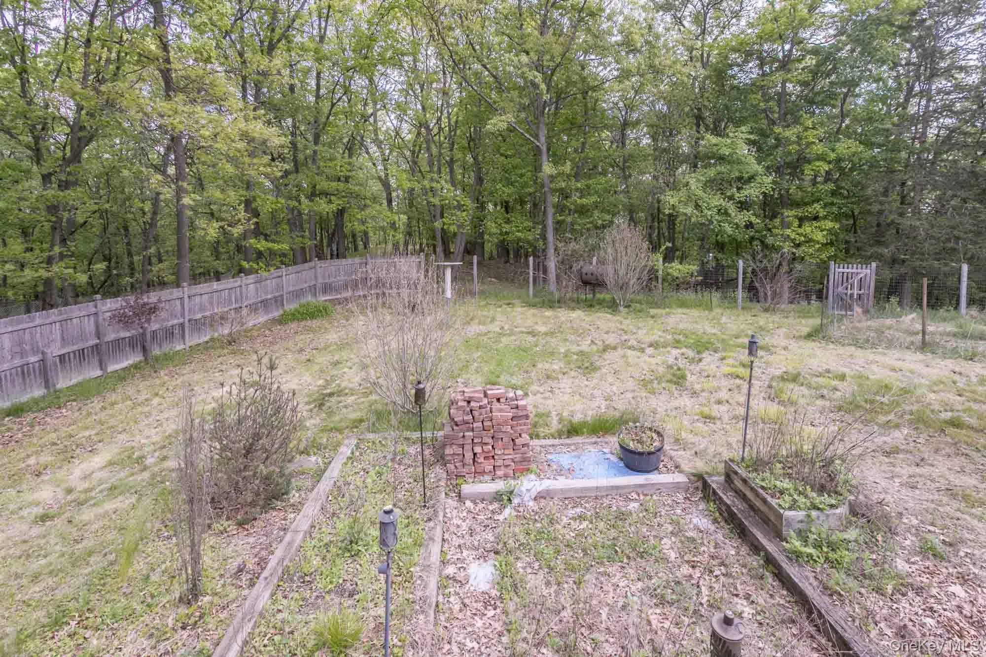 18 Southside Drive, Chester Town, NY, 4 Bedrooms Bedrooms, 10 Rooms Rooms,3 BathroomsBathrooms,Residential Sale,For Rent,Southside,0,1001395 18 Southside Drive, Chester Town, NY, 4 Bedrooms Bedrooms, 10 Rooms Rooms,3 BathroomsBathrooms,Residential Sale,For Rent,Southside,0,1001395