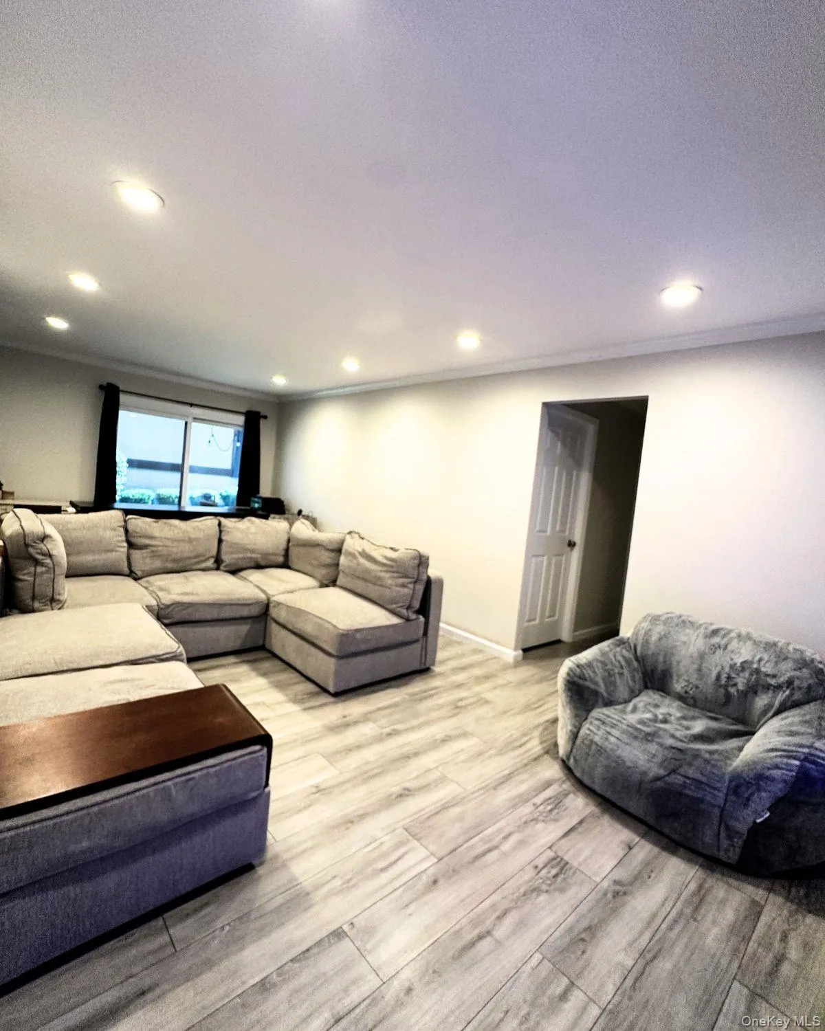 13 Granada Crescent, White Plains, NY, 2 Bedrooms Bedrooms, 5 Rooms Rooms,2 BathroomsBathrooms,Residential Lease,For Rent,Granada,0,1001398 13 Granada Crescent, White Plains, NY, 2 Bedrooms Bedrooms, 5 Rooms Rooms,2 BathroomsBathrooms,Residential Lease,For Rent,Granada,0,1001398