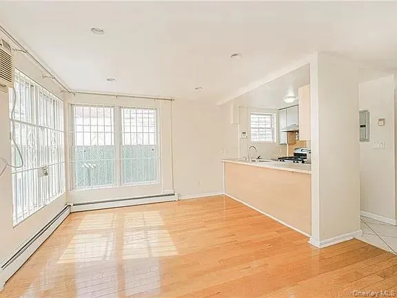 177 Bay 49th Street, New York, NY, 2 Bedrooms Bedrooms, 5 Rooms Rooms,2 BathroomsBathrooms,Residential,For Rent,Bay 49th,0,1001400 177 Bay 49th Street, New York, NY, 2 Bedrooms Bedrooms, 5 Rooms Rooms,2 BathroomsBathrooms,Residential,For Rent,Bay 49th,0,1001400