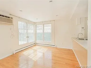 177 Bay 49th Street, New York, NY, 2 Bedrooms Bedrooms, 5 Rooms Rooms,2 BathroomsBathrooms,Residential,For Rent,Bay 49th,0,1001400 177 Bay 49th Street, New York, NY, 2 Bedrooms Bedrooms, 5 Rooms Rooms,2 BathroomsBathrooms,Residential,For Rent,Bay 49th,0,1001400