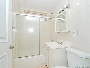 177 Bay 49th Street, New York, NY, 2 Bedrooms Bedrooms, 5 Rooms Rooms,2 BathroomsBathrooms,Residential,For Rent,Bay 49th,0,1001400 177 Bay 49th Street, New York, NY, 2 Bedrooms Bedrooms, 5 Rooms Rooms,2 BathroomsBathrooms,Residential,For Rent,Bay 49th,0,1001400