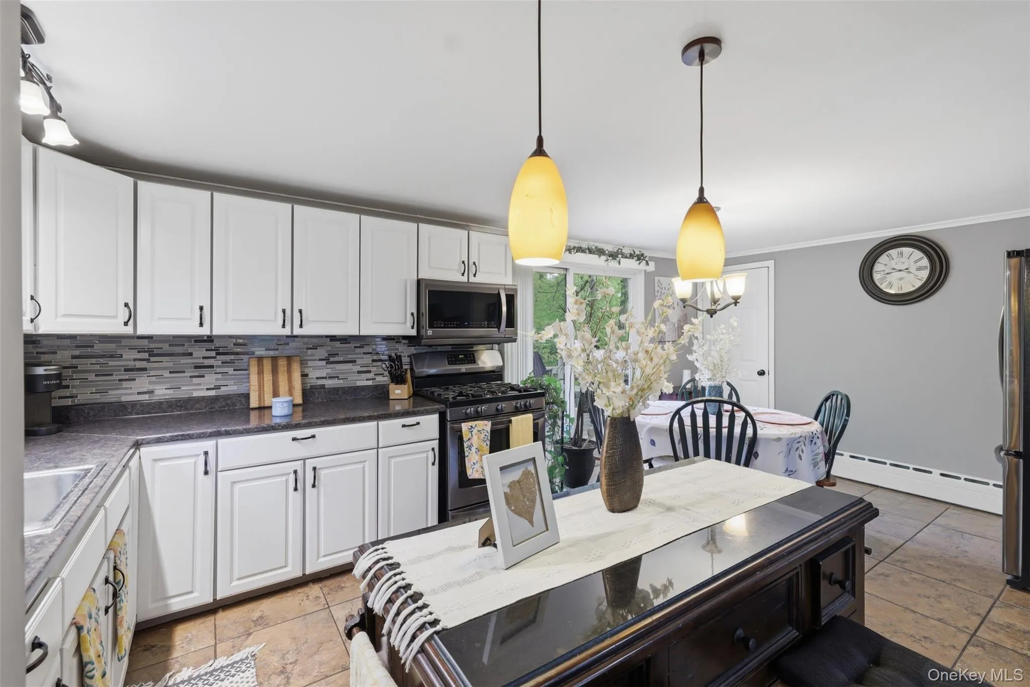 186 Cedar Hill Road, Marbletown, NY, 3 Bedrooms Bedrooms, 7 Rooms Rooms,2 BathroomsBathrooms,Residential,For Rent,Cedar Hill,0,KEY1001402 186 Cedar Hill Road, Marbletown, NY, 3 Bedrooms Bedrooms, 7 Rooms Rooms,2 BathroomsBathrooms,Residential,For Rent,Cedar Hill,0,KEY1001402
