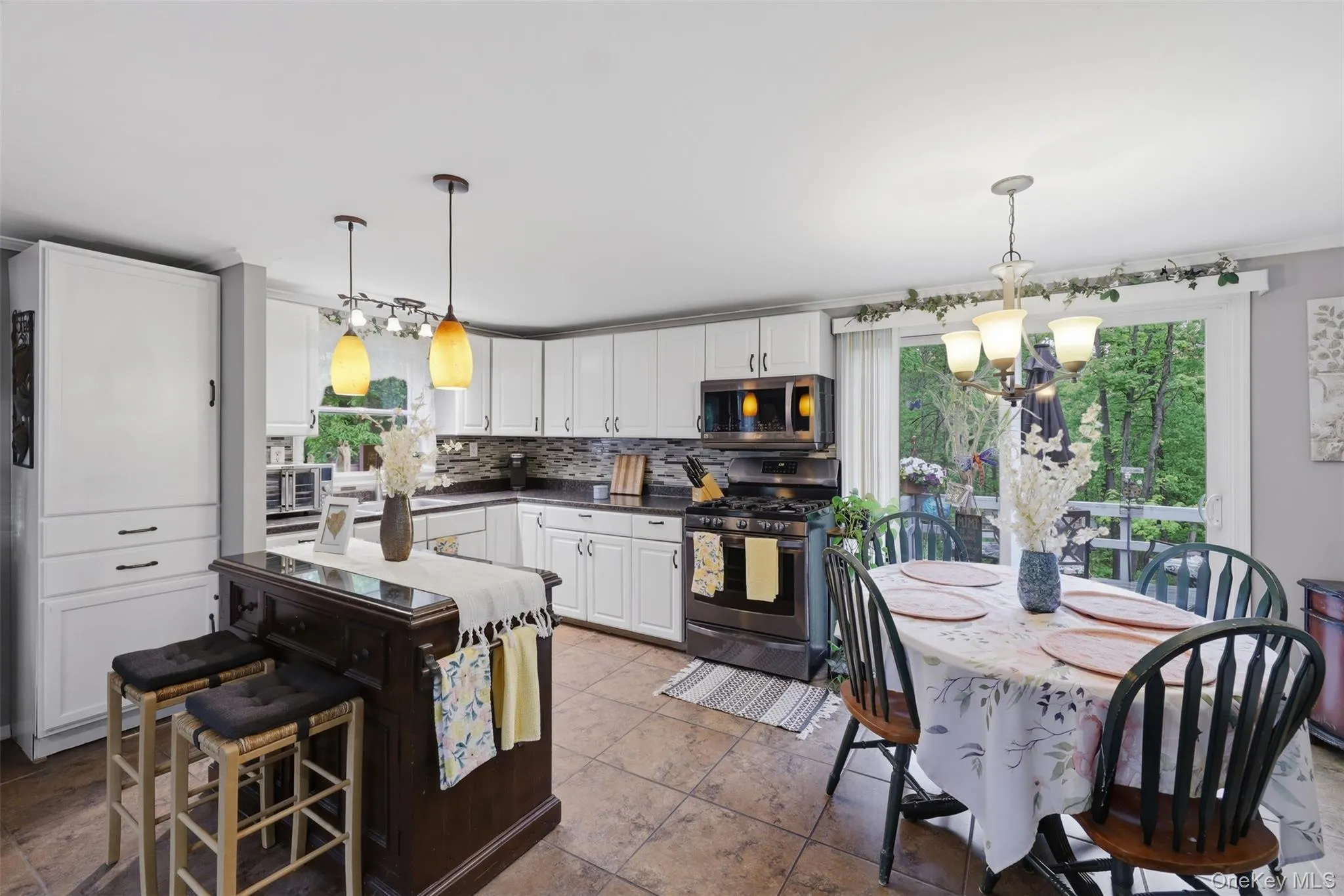 186 Cedar Hill Road, Marbletown, NY, 3 Bedrooms Bedrooms, 7 Rooms Rooms,2 BathroomsBathrooms,Residential,For Rent,Cedar Hill,0,KEY1001402 186 Cedar Hill Road, Marbletown, NY, 3 Bedrooms Bedrooms, 7 Rooms Rooms,2 BathroomsBathrooms,Residential,For Rent,Cedar Hill,0,KEY1001402