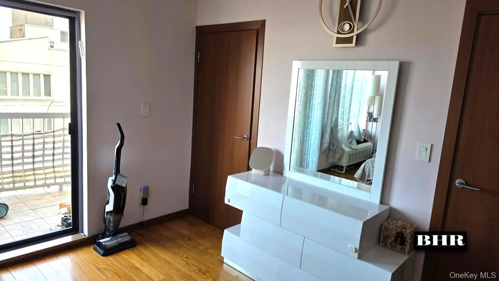 134 End Avenue, New York, NY, 2 Bedrooms Bedrooms, 5 Rooms Rooms,2 BathroomsBathrooms,Residential Sale,For Rent,End,0,1001403 134 End Avenue, New York, NY, 2 Bedrooms Bedrooms, 5 Rooms Rooms,2 BathroomsBathrooms,Residential Sale,For Rent,End,0,1001403