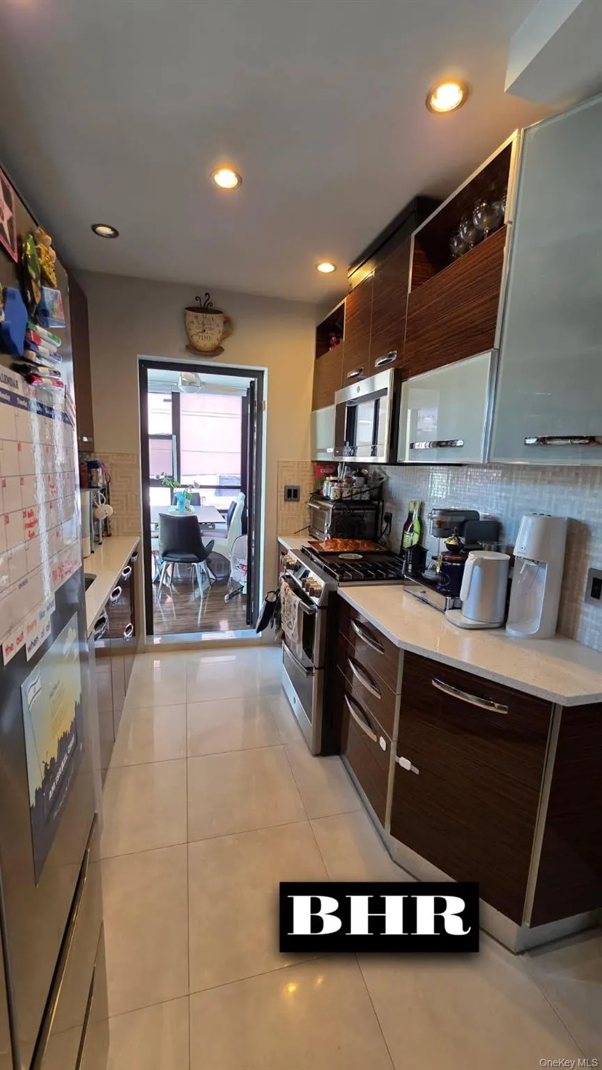 134 End Avenue, New York, NY, 2 Bedrooms Bedrooms, 5 Rooms Rooms,2 BathroomsBathrooms,Residential Sale,For Rent,End,0,1001403 134 End Avenue, New York, NY, 2 Bedrooms Bedrooms, 5 Rooms Rooms,2 BathroomsBathrooms,Residential Sale,For Rent,End,0,1001403