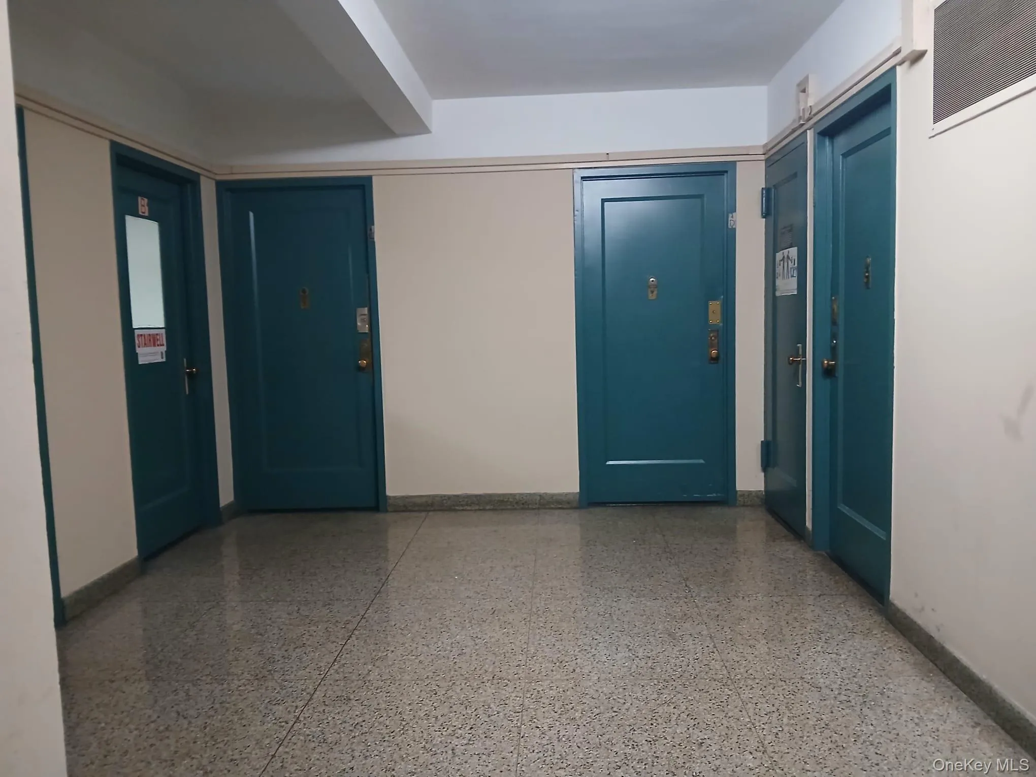 11 Metropolitan Oval, New York, NY, 1 Bedroom Bedrooms, 3 Rooms Rooms,1 BathroomBathrooms,Residential Sale,For Rent,Metropolitan,0,1001411 11 Metropolitan Oval, New York, NY, 1 Bedroom Bedrooms, 3 Rooms Rooms,1 BathroomBathrooms,Residential Sale,For Rent,Metropolitan,0,1001411