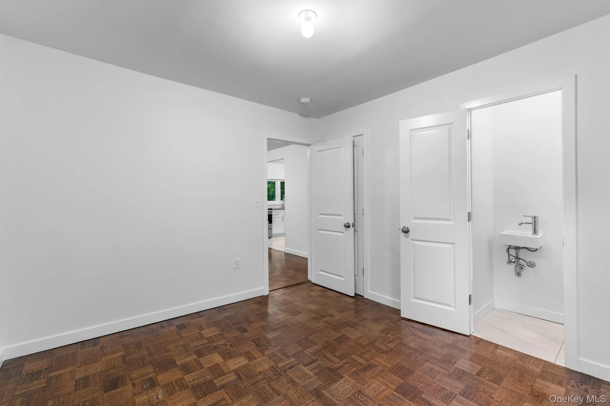 27 Chester Street, Chester Town, NY, 3 Bedrooms Bedrooms, 3 Rooms Rooms,1 BathroomBathrooms,Residential Lease,For Rent,Chester,0,1001413 27 Chester Street, Chester Town, NY, 3 Bedrooms Bedrooms, 3 Rooms Rooms,1 BathroomBathrooms,Residential Lease,For Rent,Chester,0,1001413
