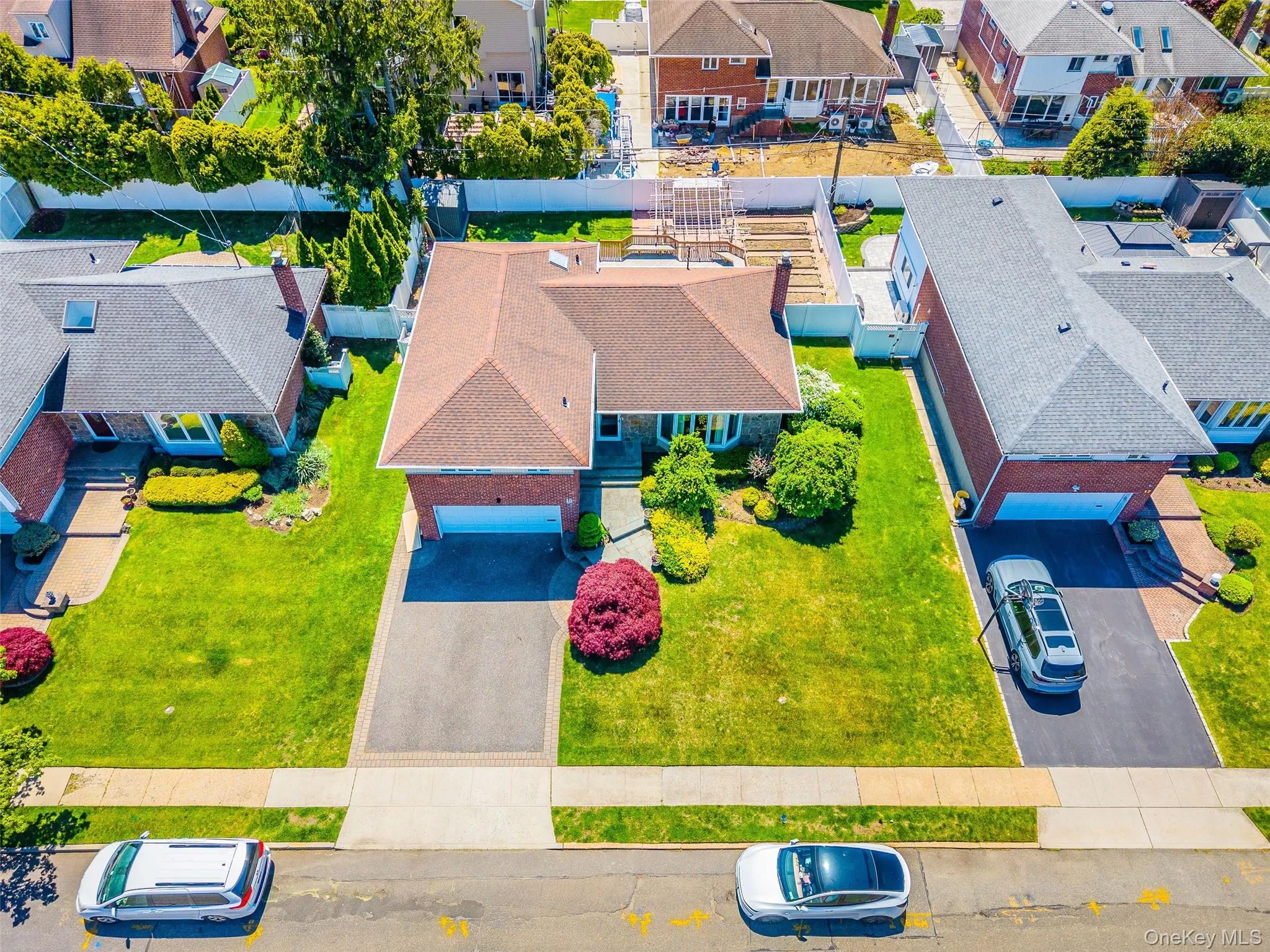 15 Hillvale Road, Oyster Bay, NY, 4 Bedrooms Bedrooms, 7 Rooms Rooms,3 BathroomsBathrooms,Residential,For Rent,Hillvale,0,1001415 15 Hillvale Road, Oyster Bay, NY, 4 Bedrooms Bedrooms, 7 Rooms Rooms,3 BathroomsBathrooms,Residential,For Rent,Hillvale,0,1001415