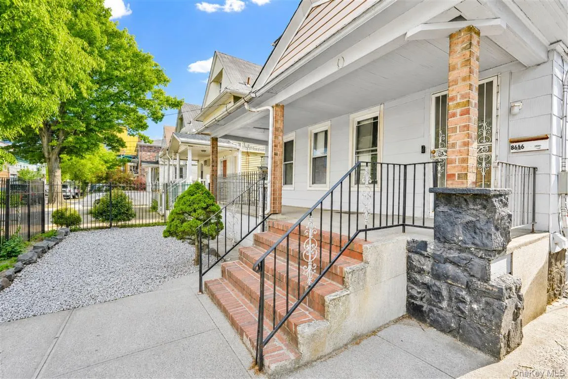 86-16 120th Street, New York, NY, 5 Bedrooms Bedrooms, 8 Rooms Rooms,4 BathroomsBathrooms,Residential Sale,For Rent,120th,0,1001419 86-16 120th Street, New York, NY, 5 Bedrooms Bedrooms, 8 Rooms Rooms,4 BathroomsBathrooms,Residential Sale,For Rent,120th,0,1001419