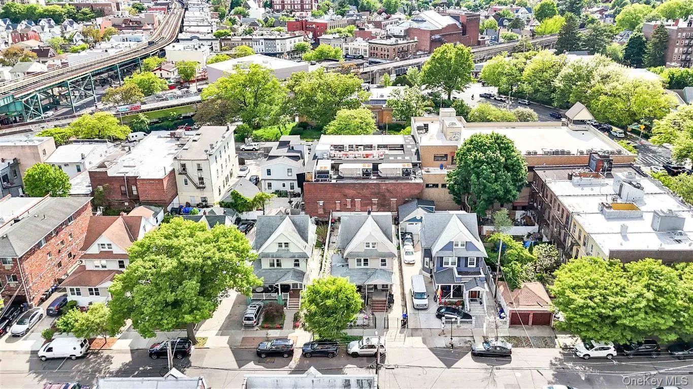 86-16 120th Street, New York, NY, 5 Bedrooms Bedrooms, 8 Rooms Rooms,4 BathroomsBathrooms,Residential Sale,For Rent,120th,0,1001419 86-16 120th Street, New York, NY, 5 Bedrooms Bedrooms, 8 Rooms Rooms,4 BathroomsBathrooms,Residential Sale,For Rent,120th,0,1001419