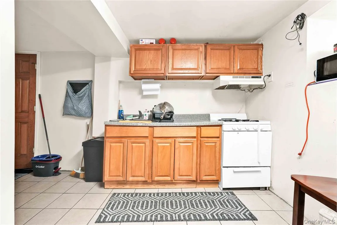86-16 120th Street, New York, NY, 5 Bedrooms Bedrooms, 8 Rooms Rooms,4 BathroomsBathrooms,Residential Sale,For Rent,120th,0,1001419 86-16 120th Street, New York, NY, 5 Bedrooms Bedrooms, 8 Rooms Rooms,4 BathroomsBathrooms,Residential Sale,For Rent,120th,0,1001419