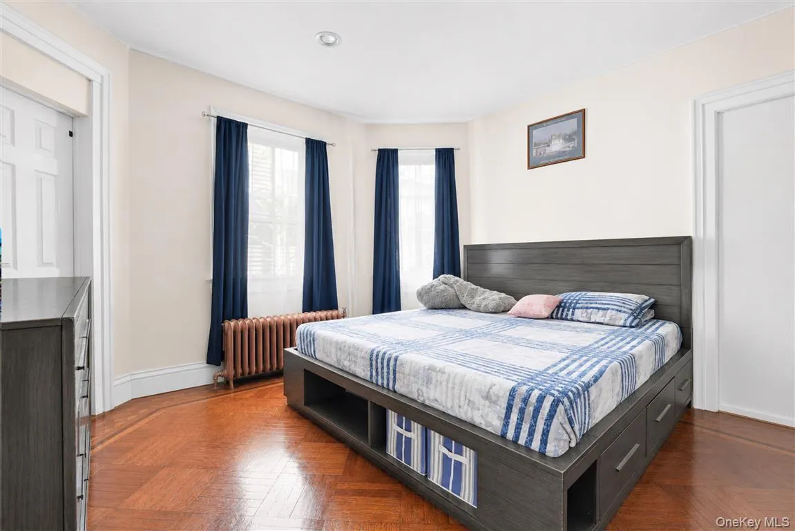 86-16 120th Street, New York, NY, 5 Bedrooms Bedrooms, 8 Rooms Rooms,4 BathroomsBathrooms,Residential Sale,For Rent,120th,0,1001419 86-16 120th Street, New York, NY, 5 Bedrooms Bedrooms, 8 Rooms Rooms,4 BathroomsBathrooms,Residential Sale,For Rent,120th,0,1001419