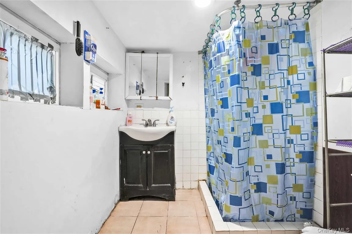 86-16 120th Street, New York, NY, 5 Bedrooms Bedrooms, 8 Rooms Rooms,4 BathroomsBathrooms,Residential Sale,For Rent,120th,0,1001419 86-16 120th Street, New York, NY, 5 Bedrooms Bedrooms, 8 Rooms Rooms,4 BathroomsBathrooms,Residential Sale,For Rent,120th,0,1001419