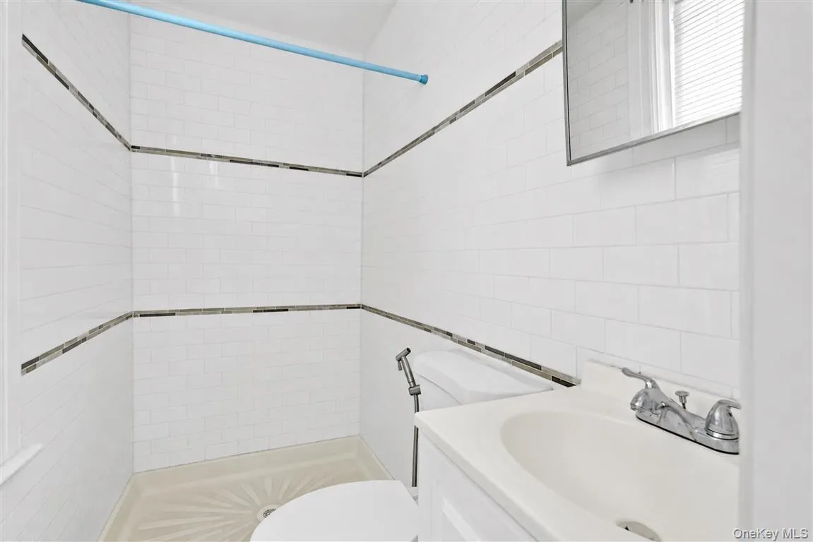 86-16 120th Street, New York, NY, 5 Bedrooms Bedrooms, 8 Rooms Rooms,4 BathroomsBathrooms,Residential Sale,For Rent,120th,0,1001419 86-16 120th Street, New York, NY, 5 Bedrooms Bedrooms, 8 Rooms Rooms,4 BathroomsBathrooms,Residential Sale,For Rent,120th,0,1001419