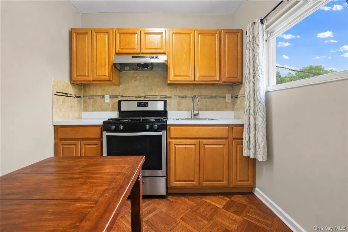 86-16 120th Street, New York, NY, 5 Bedrooms Bedrooms, 8 Rooms Rooms,4 BathroomsBathrooms,Residential Sale,For Rent,120th,0,1001419 86-16 120th Street, New York, NY, 5 Bedrooms Bedrooms, 8 Rooms Rooms,4 BathroomsBathrooms,Residential Sale,For Rent,120th,0,1001419