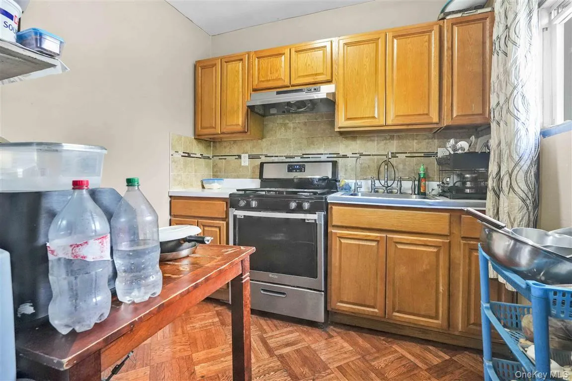 86-16 120th Street, New York, NY, 5 Bedrooms Bedrooms, 8 Rooms Rooms,4 BathroomsBathrooms,Residential Sale,For Rent,120th,0,1001419 86-16 120th Street, New York, NY, 5 Bedrooms Bedrooms, 8 Rooms Rooms,4 BathroomsBathrooms,Residential Sale,For Rent,120th,0,1001419