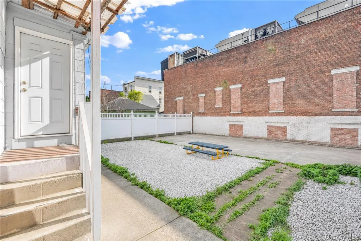 86-16 120th Street, New York, NY, 5 Bedrooms Bedrooms, 8 Rooms Rooms,4 BathroomsBathrooms,Residential Sale,For Rent,120th,0,1001419 86-16 120th Street, New York, NY, 5 Bedrooms Bedrooms, 8 Rooms Rooms,4 BathroomsBathrooms,Residential Sale,For Rent,120th,0,1001419