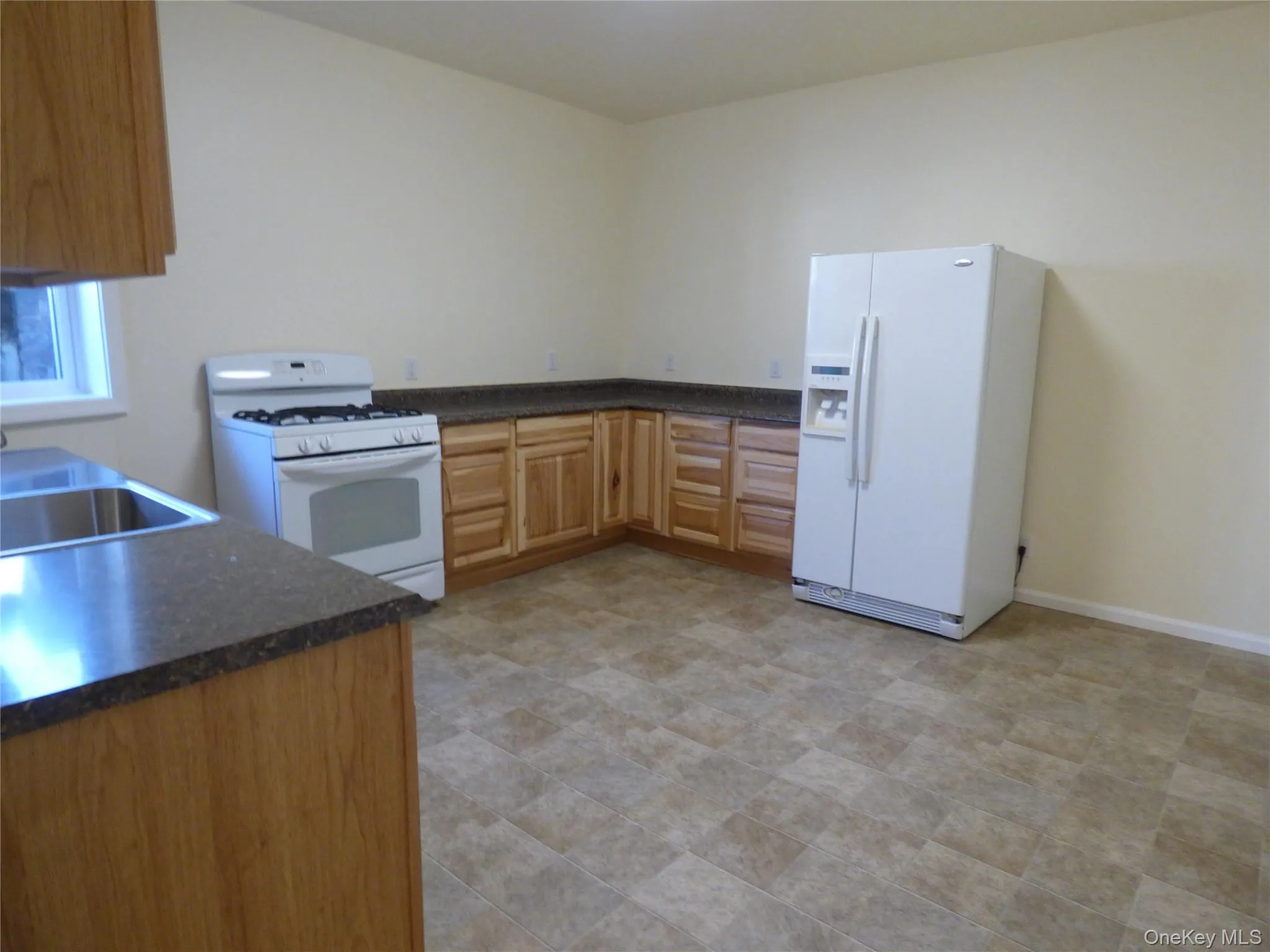 375 Greenwich Avenue, Greenwich, CT, 2 Bedrooms Bedrooms, 5 Rooms Rooms,1 BathroomBathrooms,Residential Lease,For Rent,Greenwich,0,1001421 375 Greenwich Avenue, Greenwich, CT, 2 Bedrooms Bedrooms, 5 Rooms Rooms,1 BathroomBathrooms,Residential Lease,For Rent,Greenwich,0,1001421