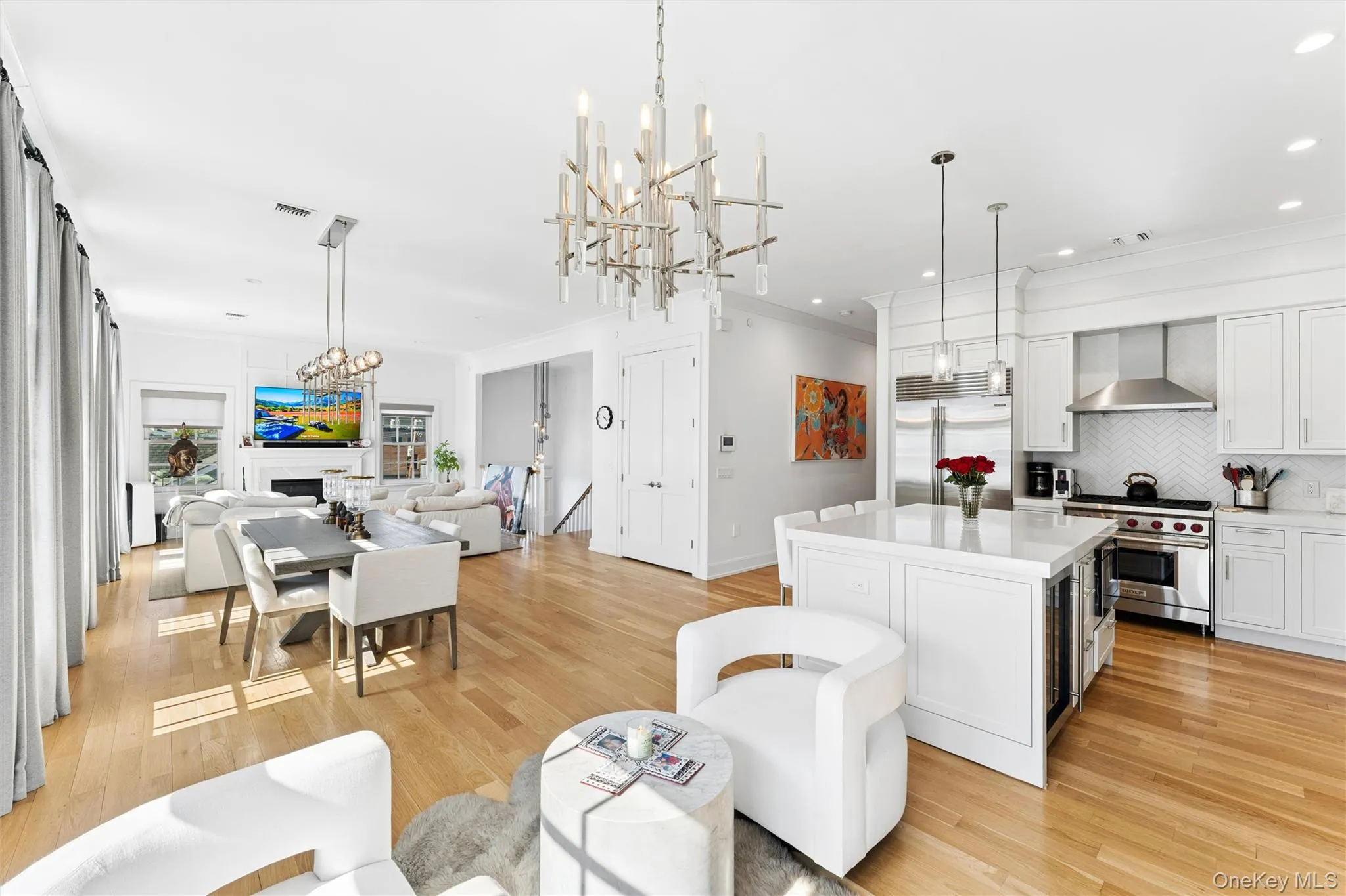 1001 Mill Creek, North Hempstead, NY, 3 Bedrooms Bedrooms, 6 Rooms Rooms,3 BathroomsBathrooms,Residential,For Rent,Mill,0,1001422 1001 Mill Creek, North Hempstead, NY, 3 Bedrooms Bedrooms, 6 Rooms Rooms,3 BathroomsBathrooms,Residential,For Rent,Mill,0,1001422